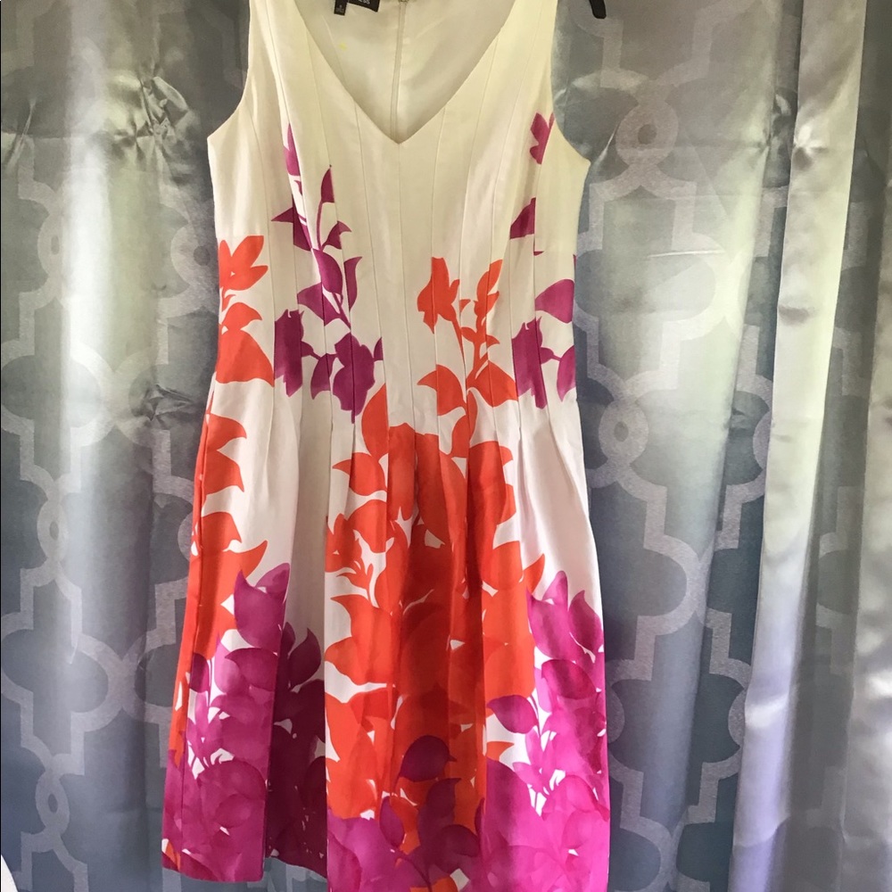 Jones Wear floral dress